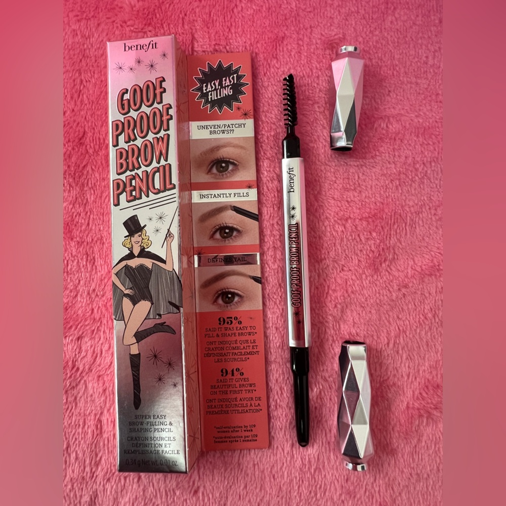 Benefit Goof Proof Brow Pencil!!